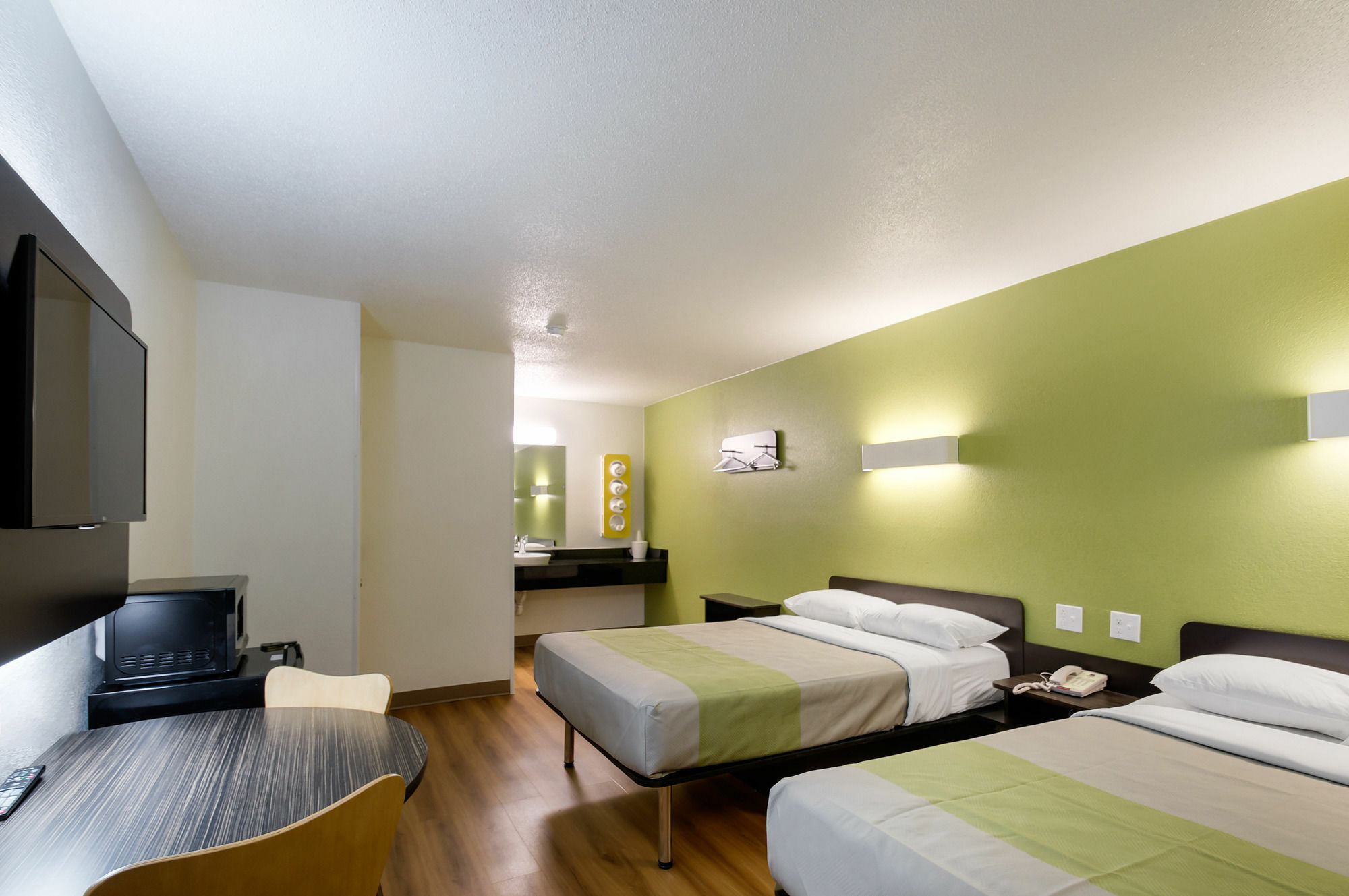 6-charles Town, Wv Hotel 2*